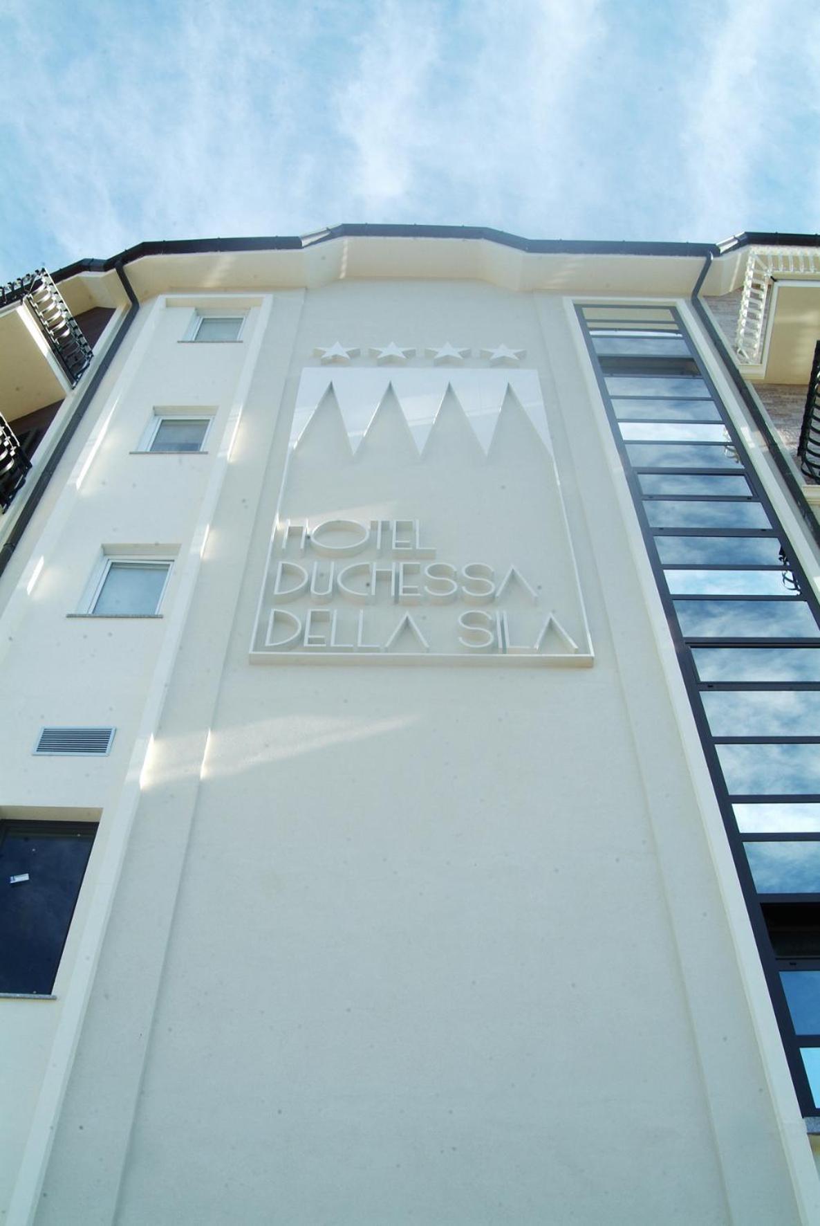 Hotel Duchessa Della Sila San Giovanni in Fiore Luaran gambar